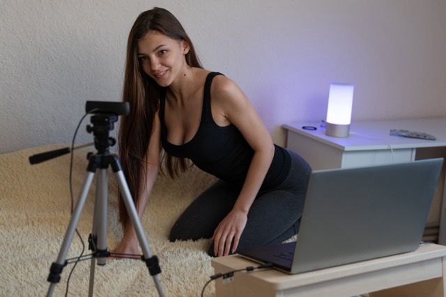 cam girl studio model preparing her room